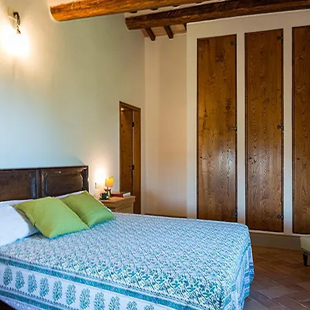 Villa Podere Fabbrica 12, Emma